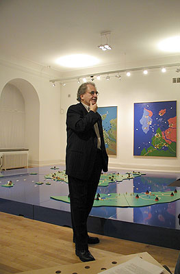 K G Nilson presenterar sin utställning - Krig och Fred.